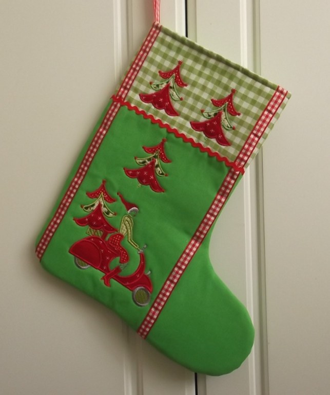 Bundle Christmas Wreath, Table Runner and Stocking