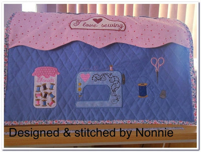 Bundle Sewing Room Wall Hanging and Machine Cover